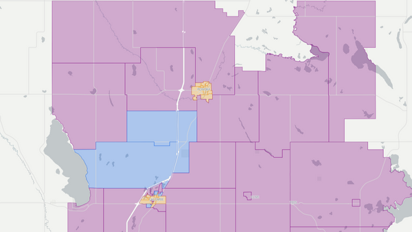 2015 Lacombe-Ponoka poll map