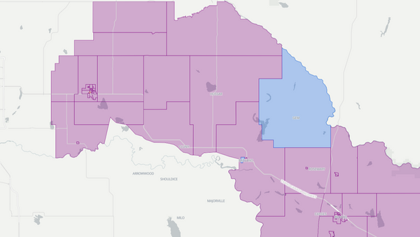 2015 Strathmore-Brooks poll map